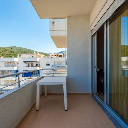 Belleview 4 *