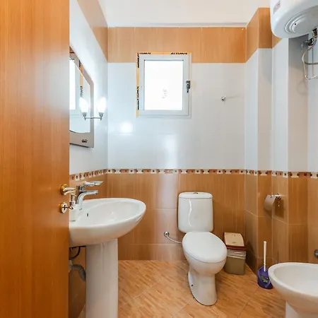 Belleview 4 Apartment