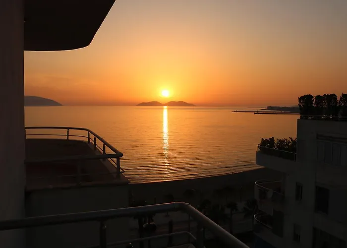 Belleview 4 公寓 *