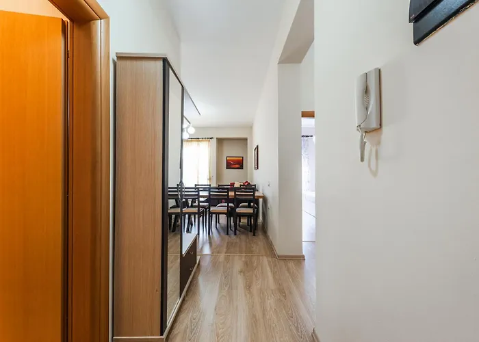 Belleview 4 Apartment *